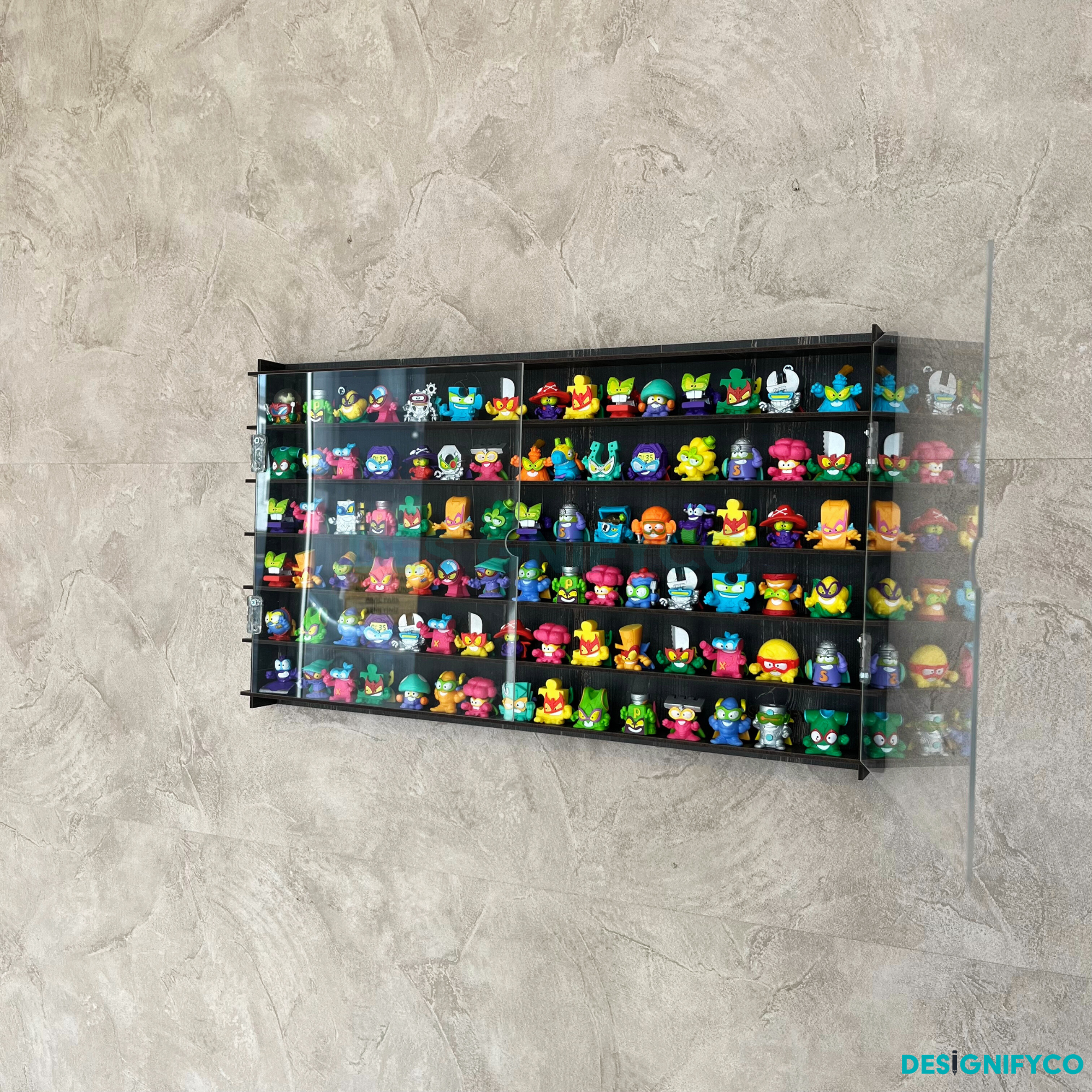 OLD BLACK SuperThings Display Case