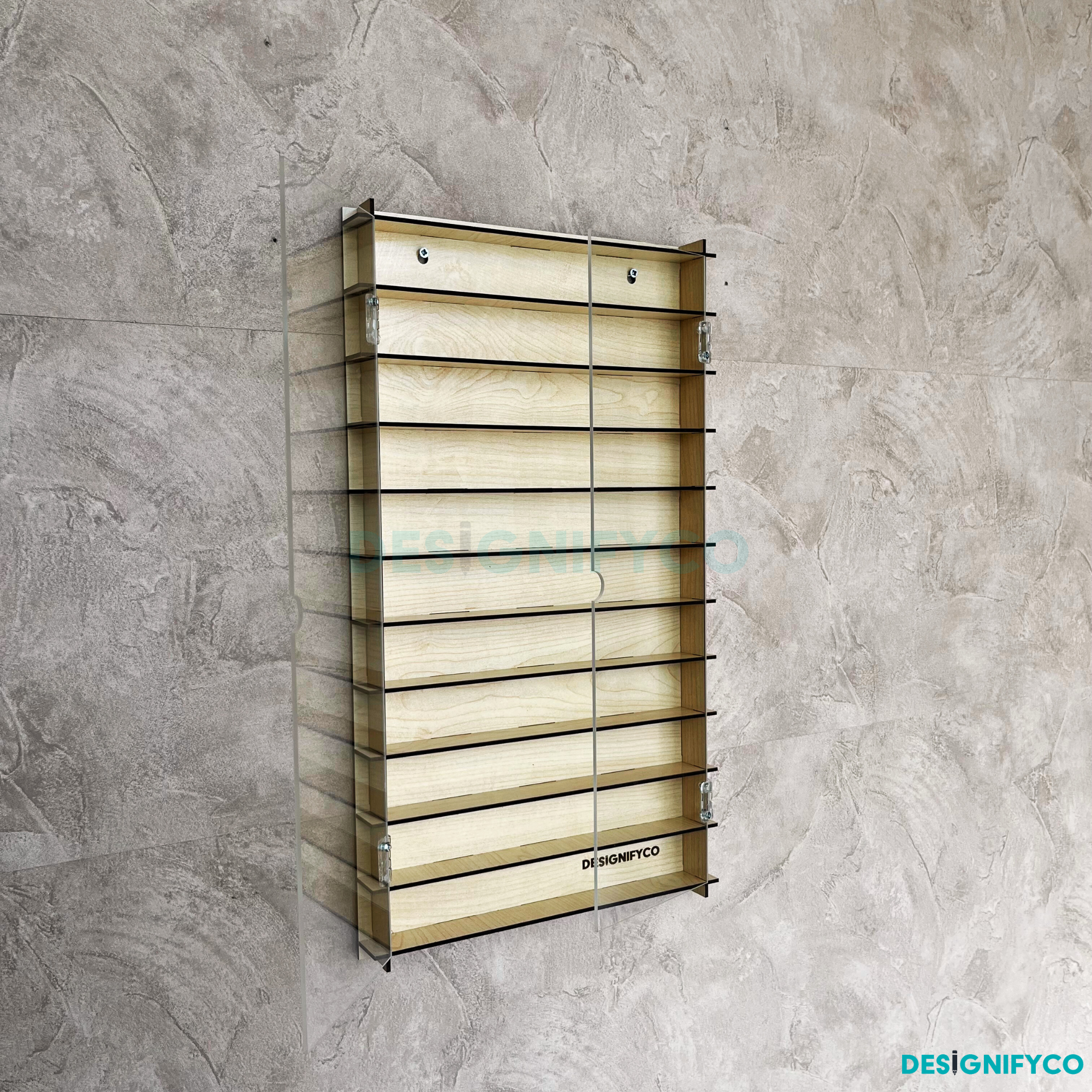 MAPLE SuperThings Display Case