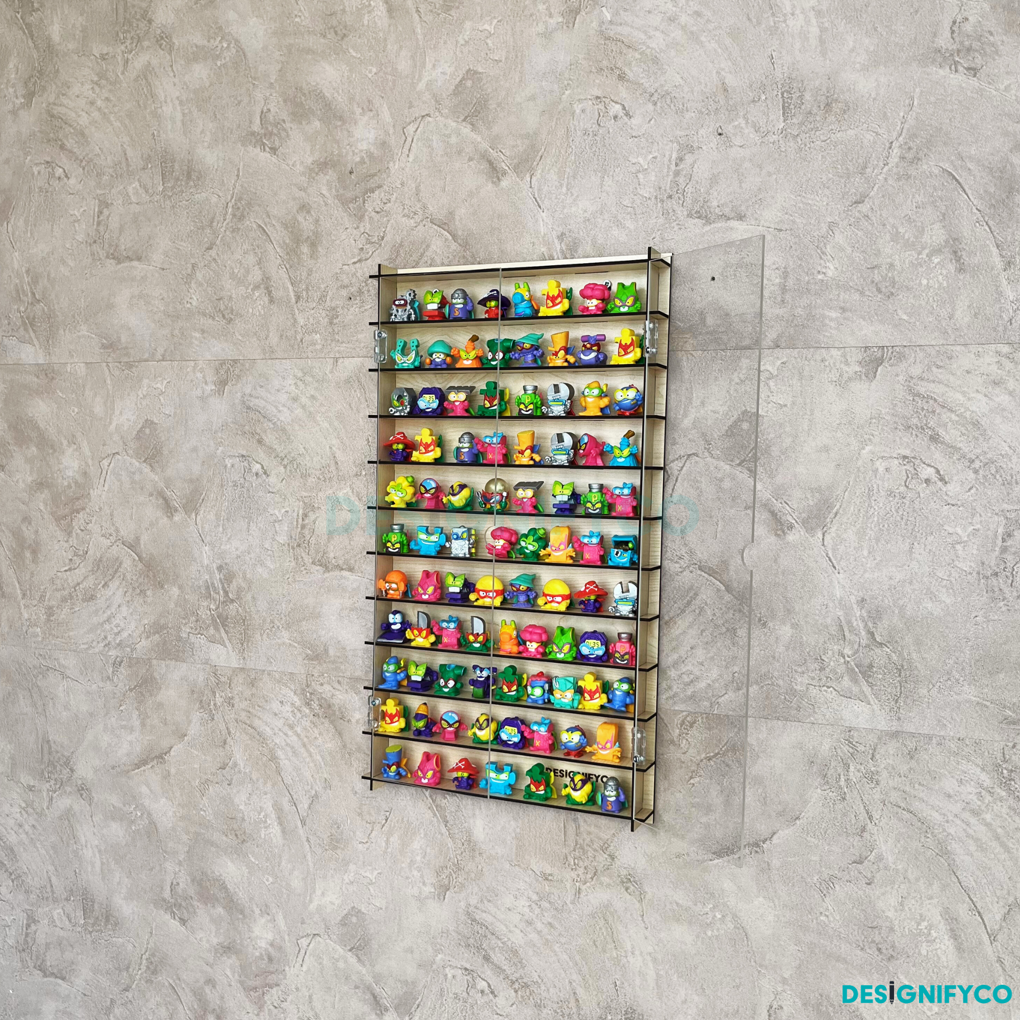 MAPLE SuperThings Display Case